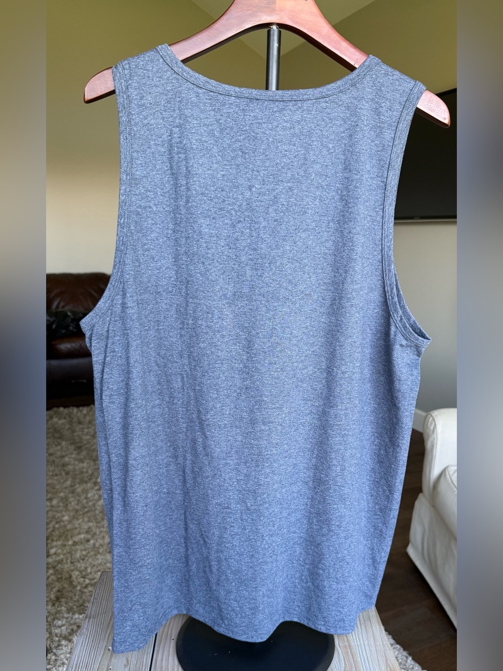 District Heather Navy Graphic Tank Top Men’s Large - Picture 2 of 6